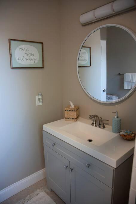 Two Bedroom Ranch With Private Deck Close To Beach Lake Worth Beach Bagian luar foto